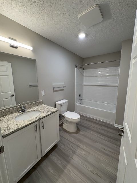 ivy pointe interior bathroom 1